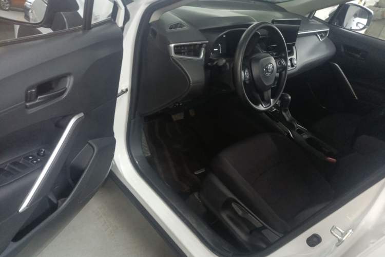 Used Toyota Corolla Cross 2024 2.0L Pioneer Edition Driver Seat