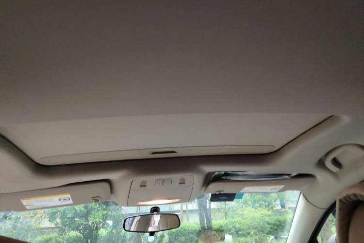 Used Buick Regal 2012 2.0L Comfort Edition Headliner