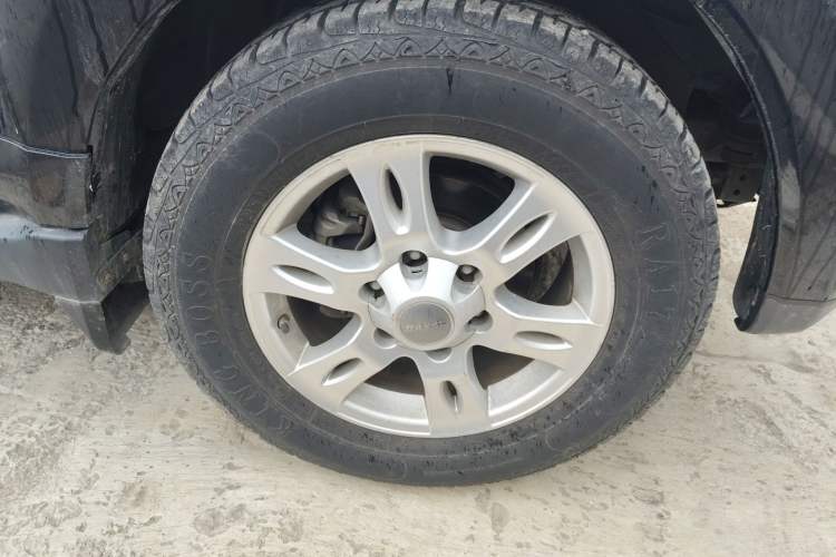 Used Haval H5 Classic 2015 2.0T Manual Two-Wheel Drive Elite Version
