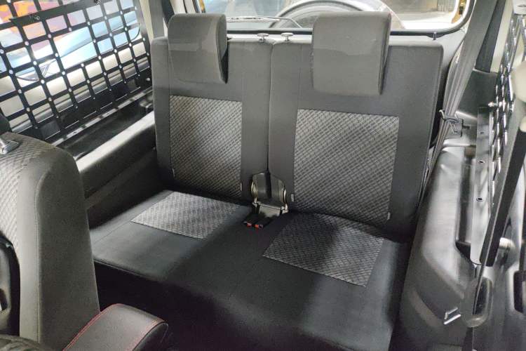 Used Suzuki Jimny 2015 1.3 MT JLX