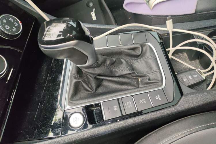 Used Volkswagen Sagitar 2019 280TSI DSG Comfort Version China V Standard Gear Lever