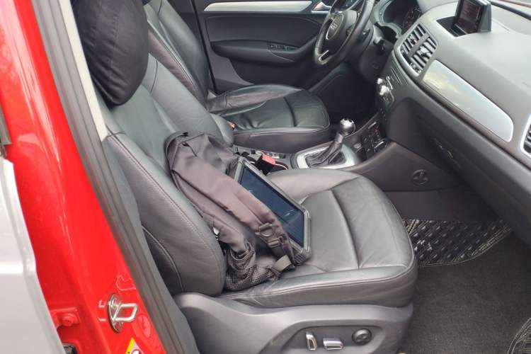 Used Audi Q3 2016 35 TFSI quattro all-wheel-drive style model
