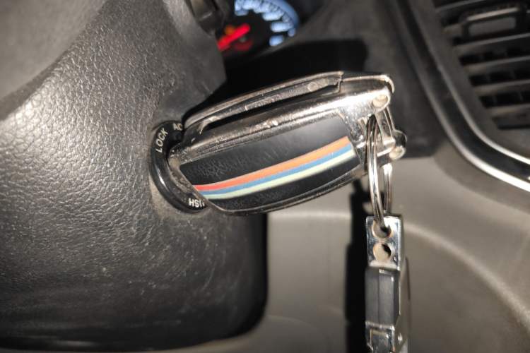 Used JAC Refine M4 2017 1.9T Diesel Manual Luxury Model