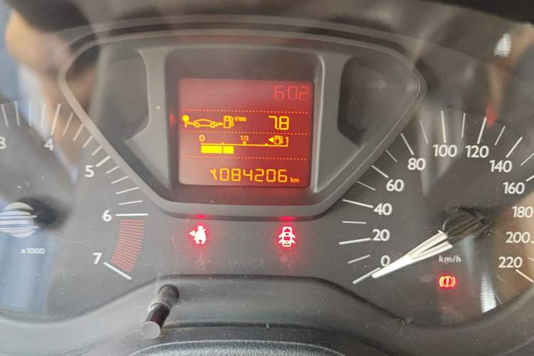 Used Citroen Elysee 2014 1.6L Manual Fashion Edition