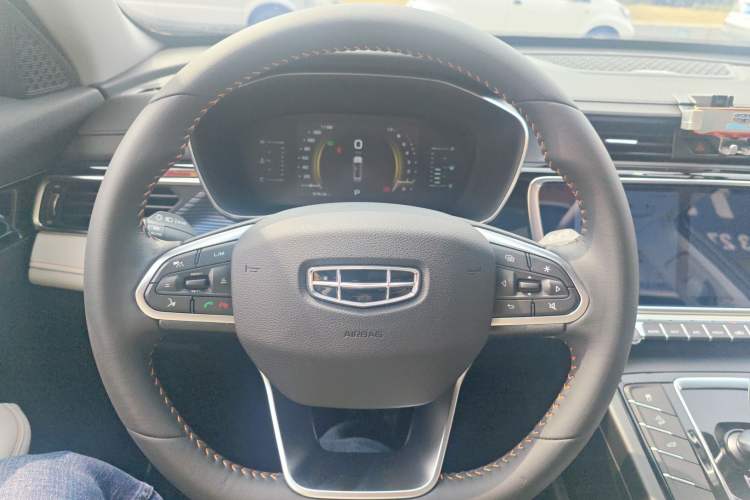 Used Geely Auto Emgrand X7 Sport 2022 Boyue X 1.8TD DCT ZhiZun Edition
