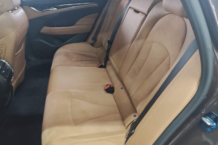 Used Buick LaCrosse 2018 28T Luxury Model Left Rear Seat