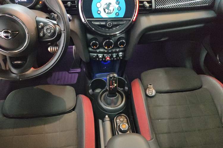 Used MINI 2018 2.0T COOPER S Racing Edition 5-door model Gear Lever