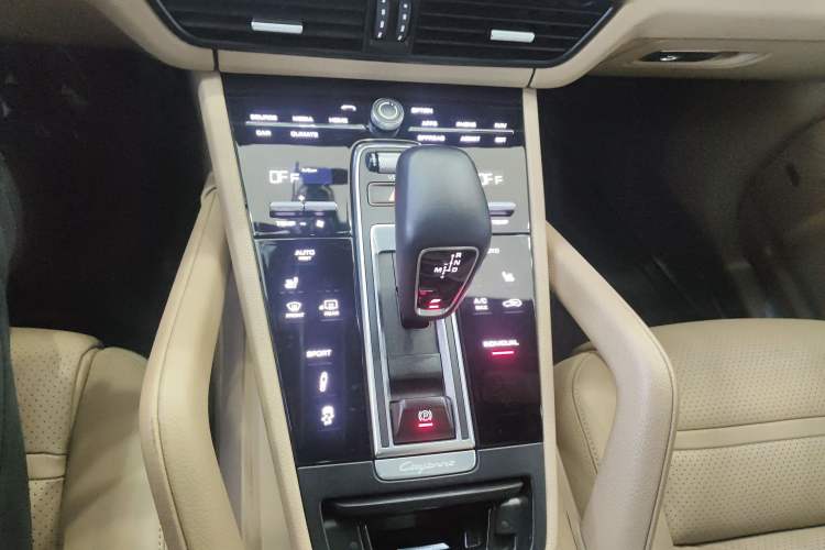 Used Porsche Cayenne 2018 Cayenne 3.0T