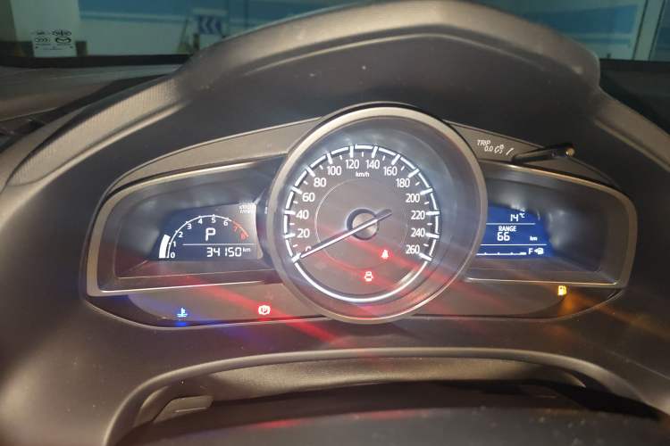 Used Mazda CX-4 2018 2.0L Automatic Two-Wheel Drive Blue Sky Dynamic Version China VI Standard