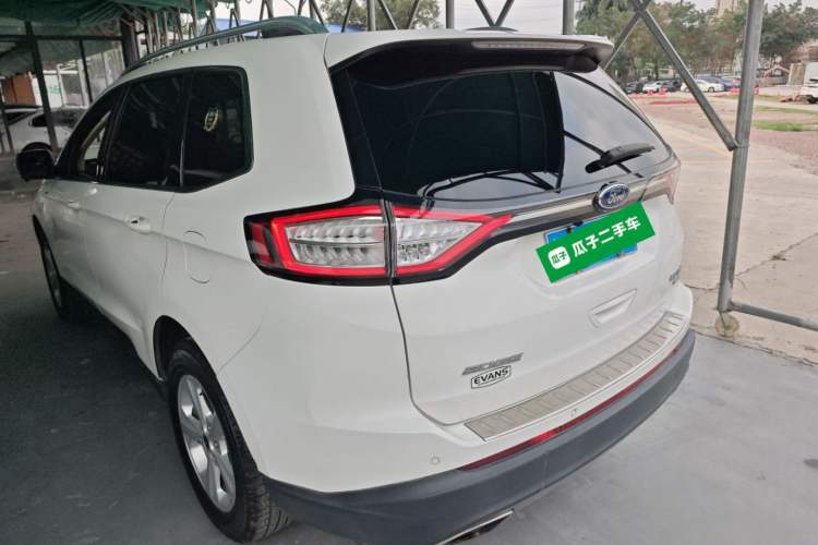 Used Ford Edge 2015 2.0T GTDi Two-Wheel-Drive Elite Edition
