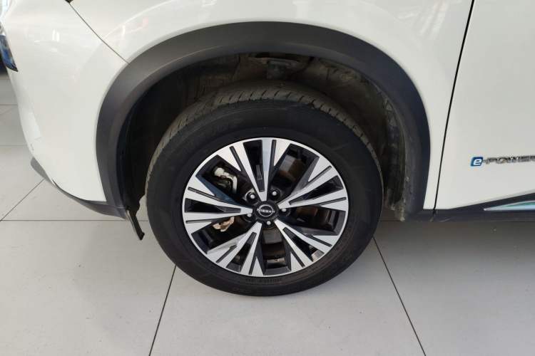 Used Nissan X-Trail 2023 e-POWER Ultra-Hybrid Dual-Motor All-Wheel-Drive Luxury Edition
