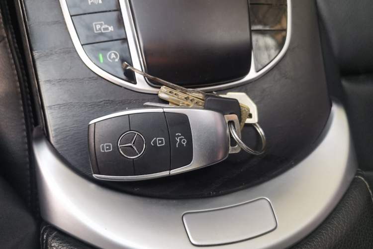 Used Mercedes-Benz C-Class 2019 C 180 L Fashion Edition Sport Version
