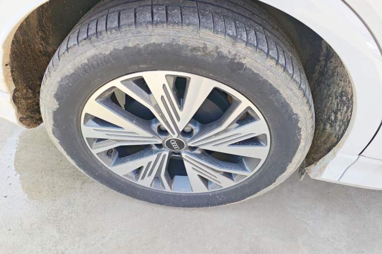 Used Audi Q4 e-tron 2023 40 e-tron Adventure Edition