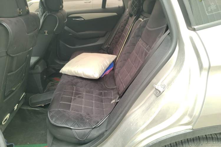 Used BMW X1 2014 sDrive18i Fashion Model Left Rear Seat