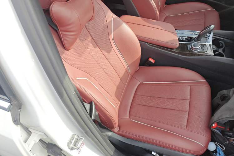 Used BMW 5 Series 2022 Restyled 525Li M Sport Package
