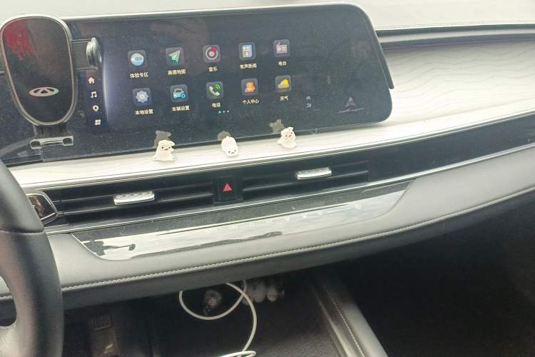 Used Chery Arrizo 8 2022 1.6T DCT Elite Audio And AC Panel