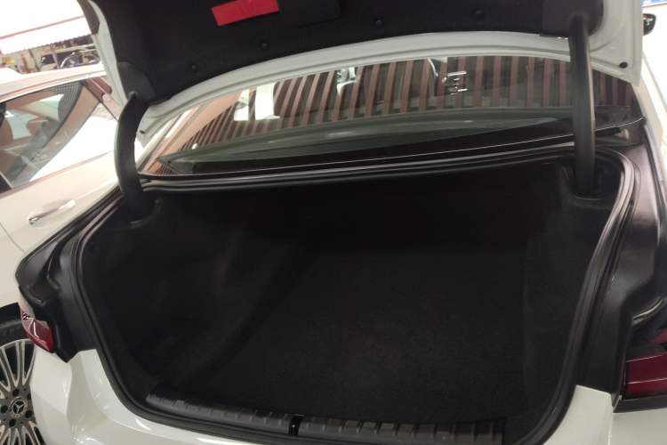 Used BMW 5 Series 2022 Second Facelift 530Li Leading Edition M Sport Package
