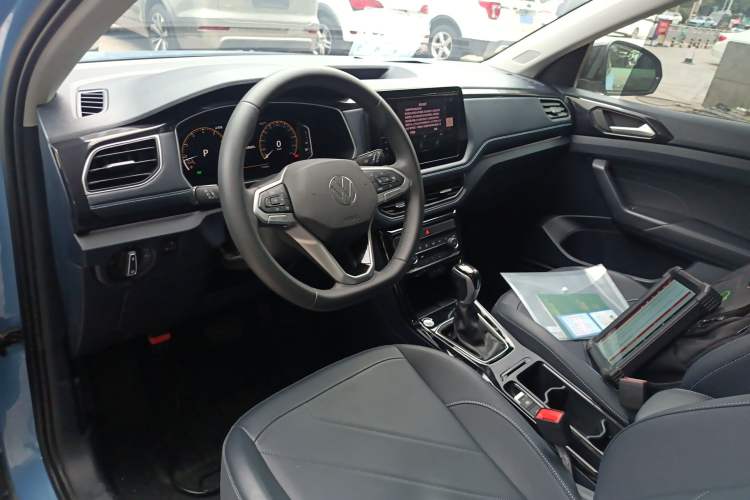 Used Volkswagen Tharu 2025 NewRui 300TSI Prestige Edition