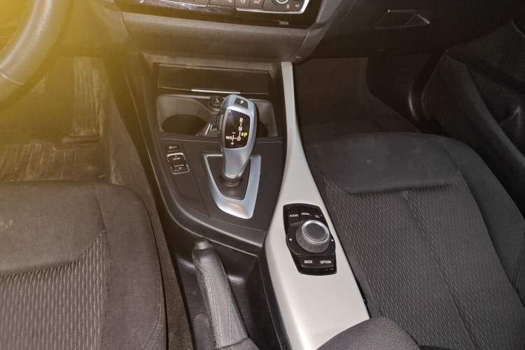 Used BMW 1 Series 2016 120i Leading Model
