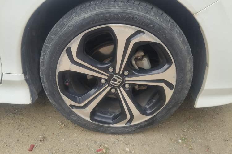 Used Honda Jade 2017 210 TURBO CVT Luxury Edition 5 Seats
