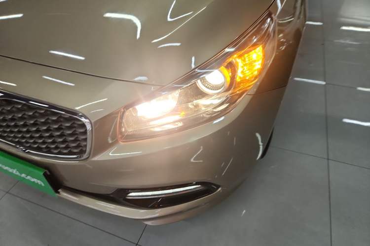 Used Kia K4 2014 1.8L Automatic GLS
