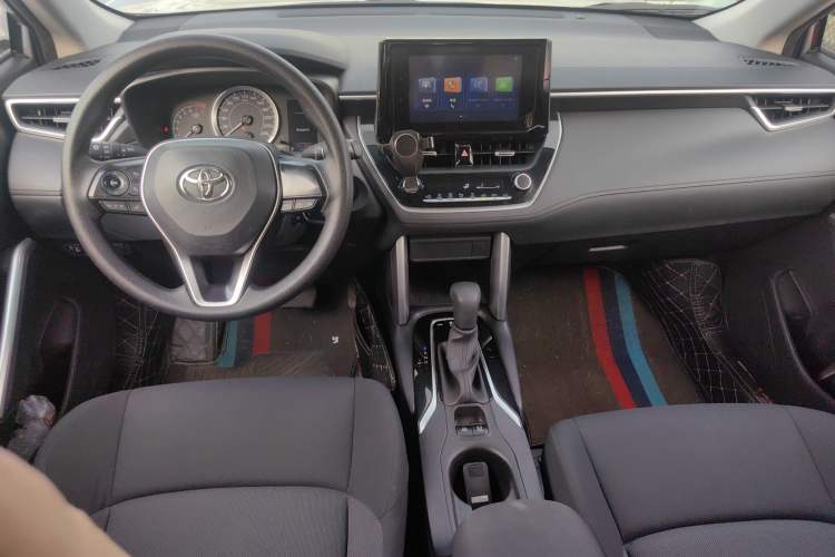 Used Toyota FRONTLANDER 2022 2.0L CVT Elite Edition Center Console