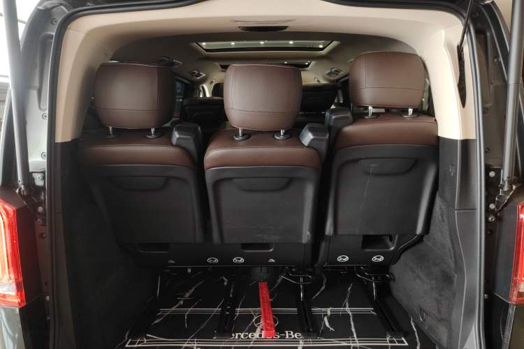 Used Mercedes-Benz V-Class 2022 V 260 L Long Wheelbase Prestige Edition Trunk