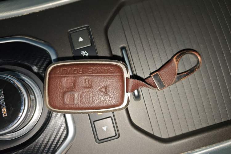 Used Land Rover Range Rover Evoque 2016 2.0T PURE Style Edition