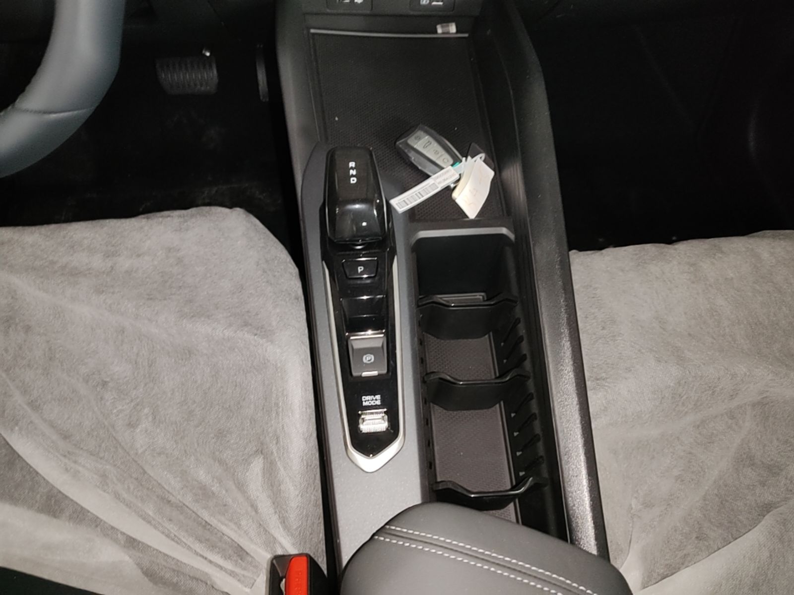 Geely Auto Binray 2024 Binrui COOL 1.5T DCT Longteng Edition — снимка 16