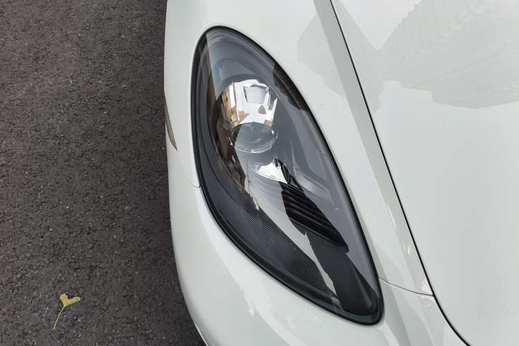 Used Porsche 718 2022 Cayman 2.0T
