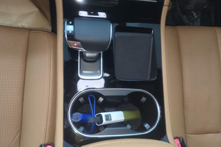 Used Li Auto ONE 2020 Extended-Range 6-Seater Version Gear Lever