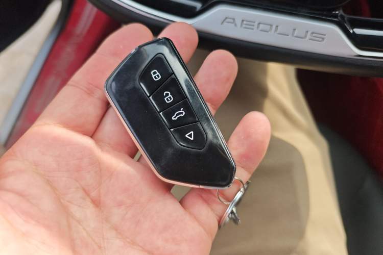 Used Dongfeng Aeolus Yixuan MAX 2021 1.5T Super-Powered Dad Edition
