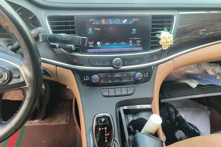 Used Buick LaCrosse 2016 28T Flagship Model