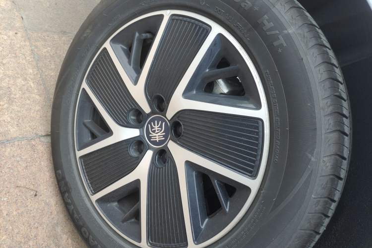 Used BYD Qin L 2025 DM-i Smart Drive 120KM Superior Model