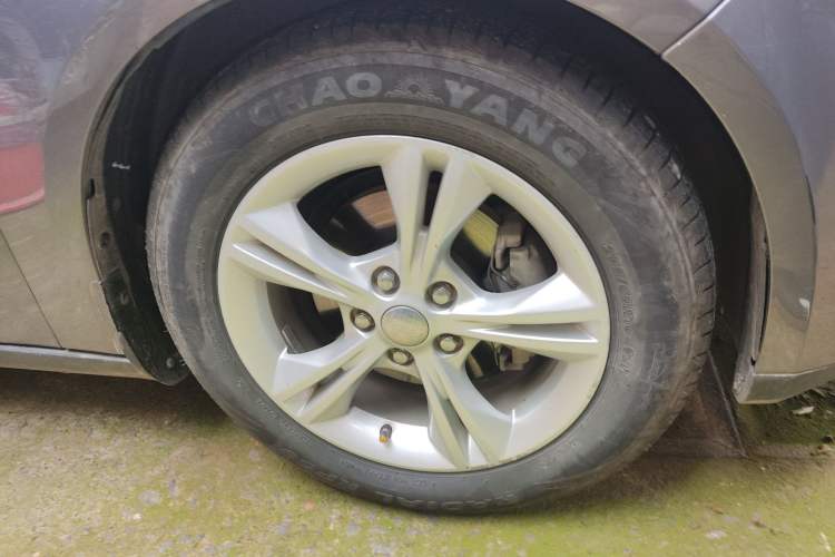 Used Ford Focus 2012 Sedan 1.6L Automatic Fashion Edition
