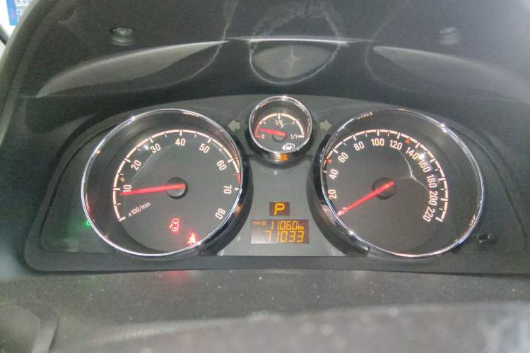 Used Opel Antara 2013 2.4L 4x4 Luxury Edition