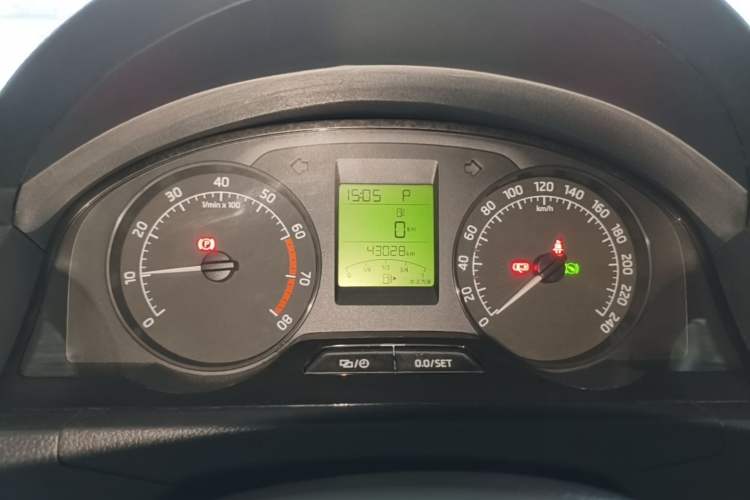 Used Skoda Rapid 2016 1.6L Automatic Chuanxing Edition
