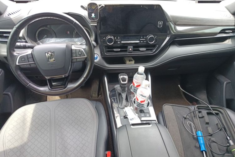 Used Toyota Crown Kluger 2021 2.5L HEV Four-Wheel Drive Luxury Edition Center Console