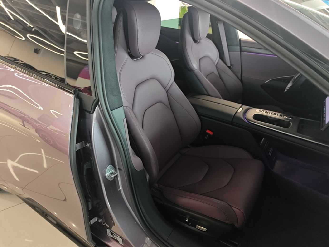 Xiaomi Auto SU7 2024 Four-Wheel Drive Ultra-Long Range Advanced Intelligent Driving Max Edition — снимка 19