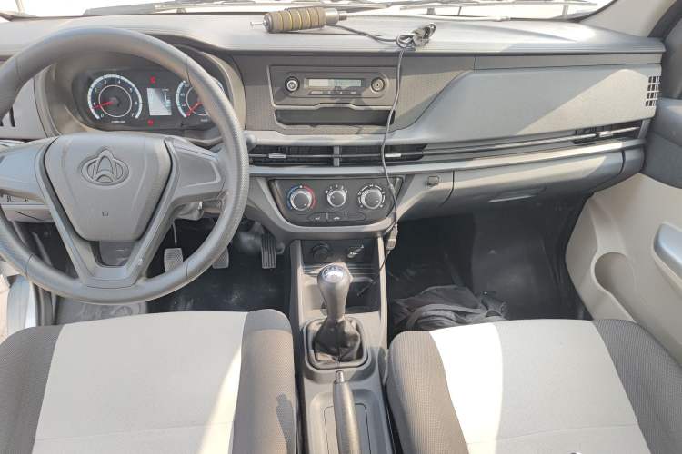 Used CHANGAN KAICHENG Xingka 2024 1.5L GDI Double-Cab Long-Box Cargo Vehicle – Comfort Edition