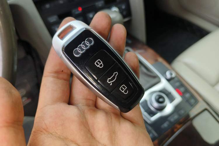 Used Audi A6L 2011 2.8 FSI quattro Luxury Model