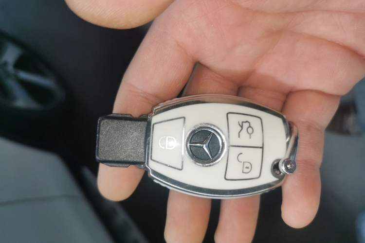 Used Mercedes-Benz GLC 2019 GLC 260 4MATIC Luxury Model
