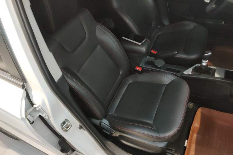 Used JAC Refine S3 2016 1.5L Manual Luxury Smart Version