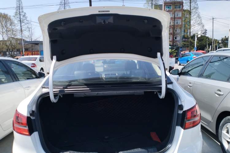 Used Ford Escort 2017 Happiness Edition 1.5L Automatic Fashion Version
