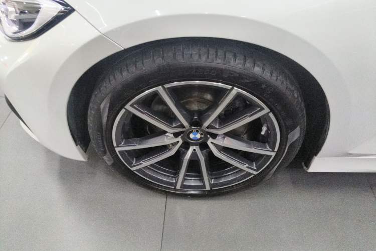 Used BMW 3 Series 2022 320Li M Sport Package Exterior 4