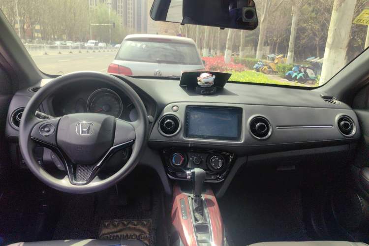 Used Honda XR-V 2017 1.5L LXi CVT Classic Edition Center Console