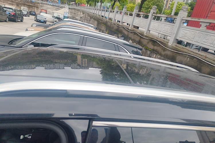 Used Volkswagen Tiguan L 2021 330TSI Automatic Two-Wheel Drive R-Line Enhanced Edition
