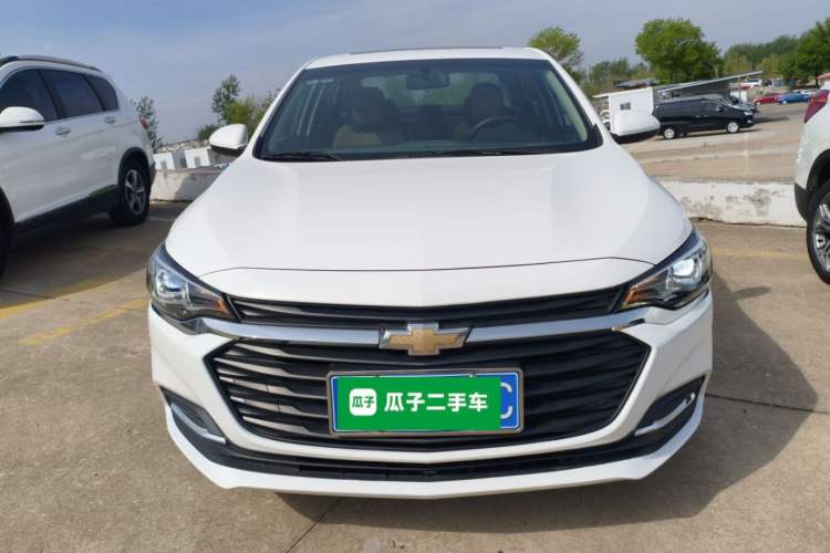 Used Chevrolet Monza 2022 320 Automatic Enjoyment Sunroof Version Front