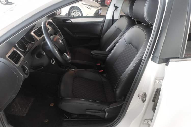 Used Skoda Rapid Spaceback 2019 Revised Version 1.5L Automatic Comfort Edition China V Standard