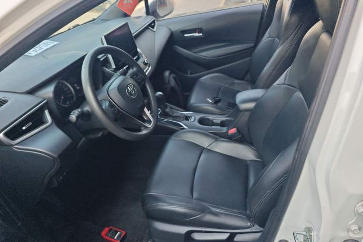 Used Toyota Levin 2019 185T CVT Luxury Edition China VI Standard
